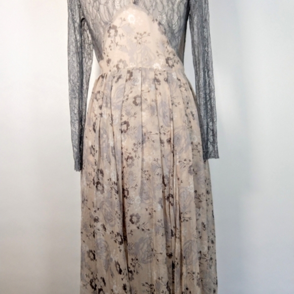 🦄RARE Free People Floral Lace Cream Grey Watercolor Maxi Dress Size 12 - Picture 4 of 15